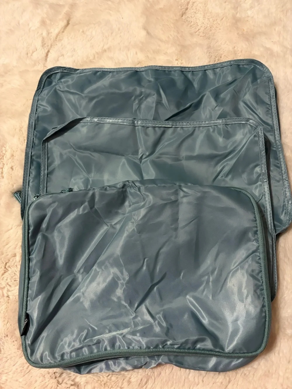 Bagar teal packing